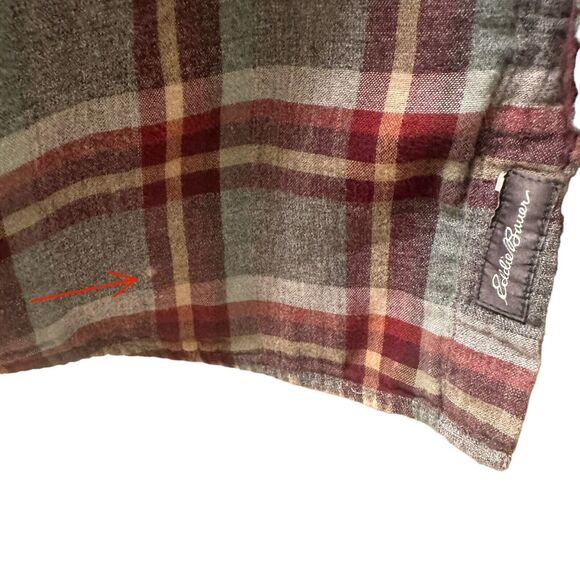 Eddie Bauer Shirt Mens Large Gray Red Plaid Classic Fit Flannel Button Up - Picture 4 of 4